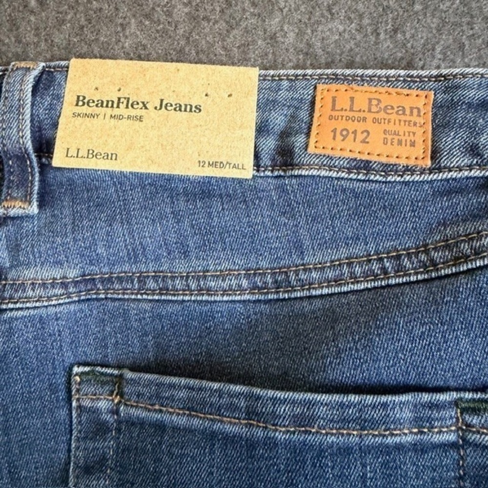 L.L.Bean BeanFlex Skinny Leg Jeans Wmns 12 MT Tall Favorite Fit Stonewashed NWT - Picture 11 of 14